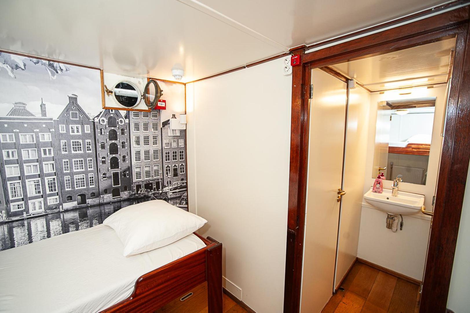 The Cabin @ Mps Noorderzon Amsterdam Ngoại thất bức ảnh