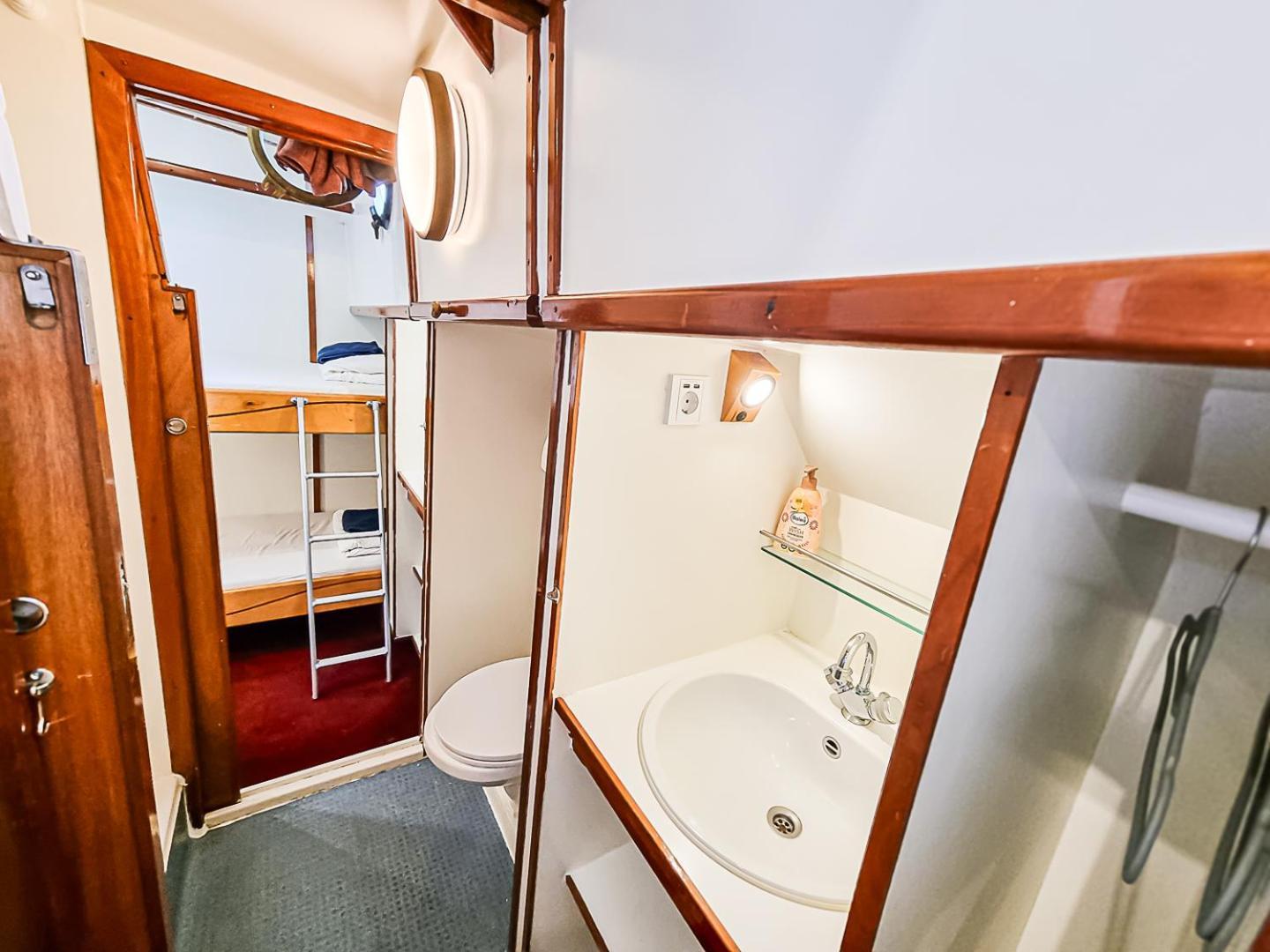 The Cabin @ Mps Noorderzon Amsterdam Ngoại thất bức ảnh