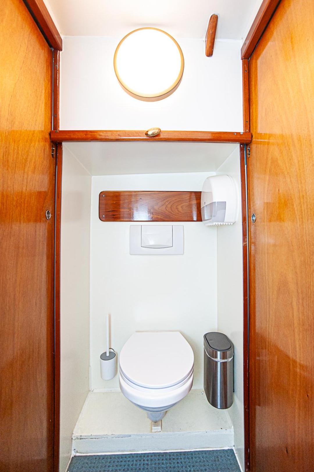The Cabin @ Mps Noorderzon Amsterdam Ngoại thất bức ảnh